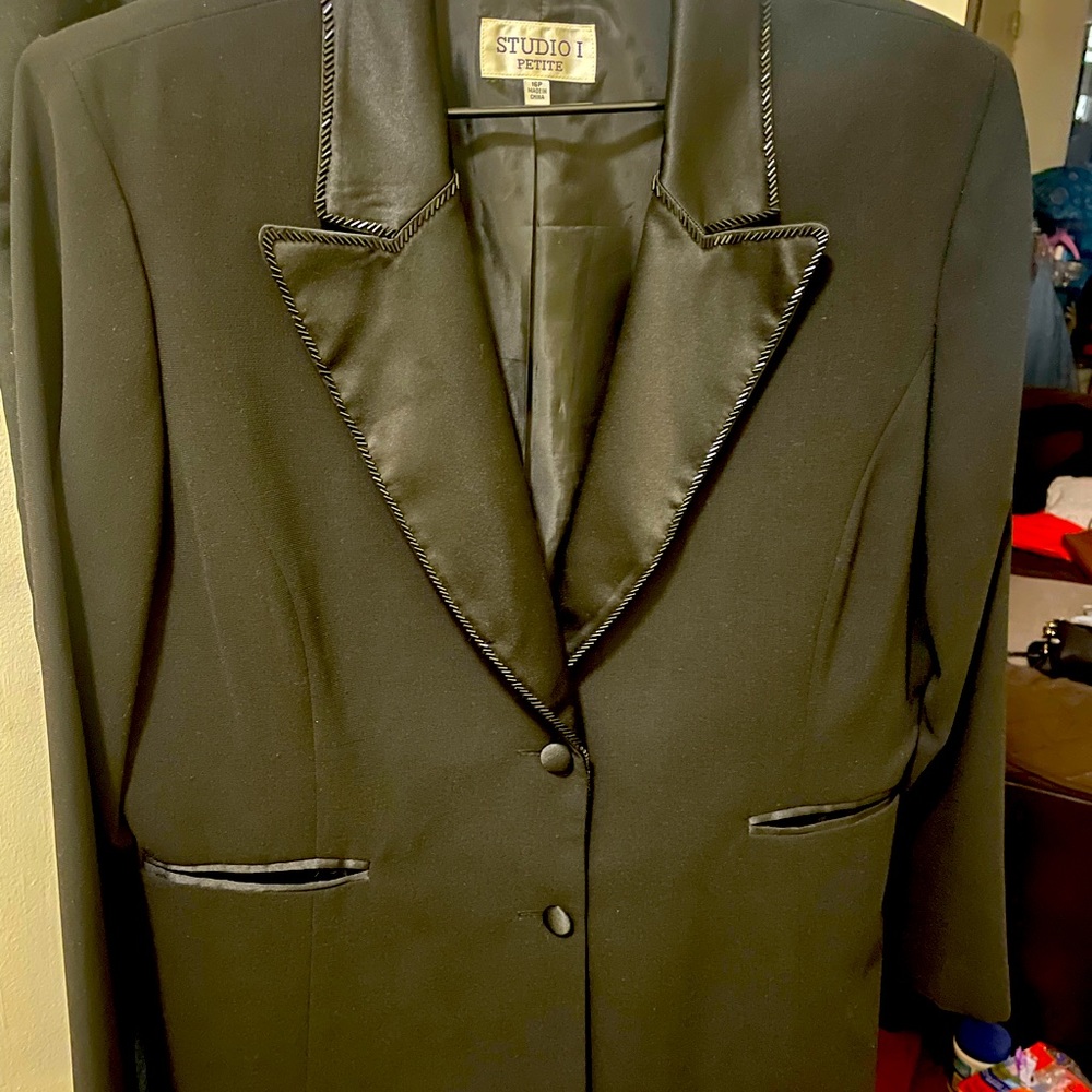 Women's formal jacket with satin collar, sequin trim, satin buttons and pockets!